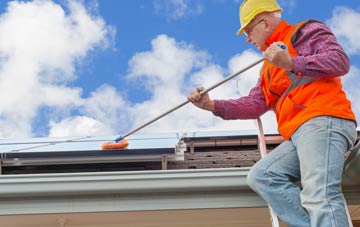 Plumtree Park soft wash roof cleaning